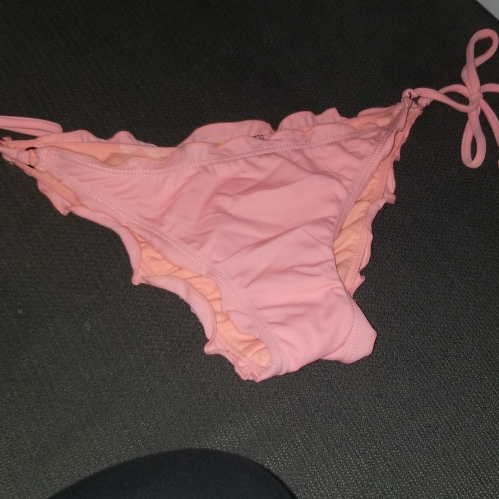 Coral scrunch bikini bottom